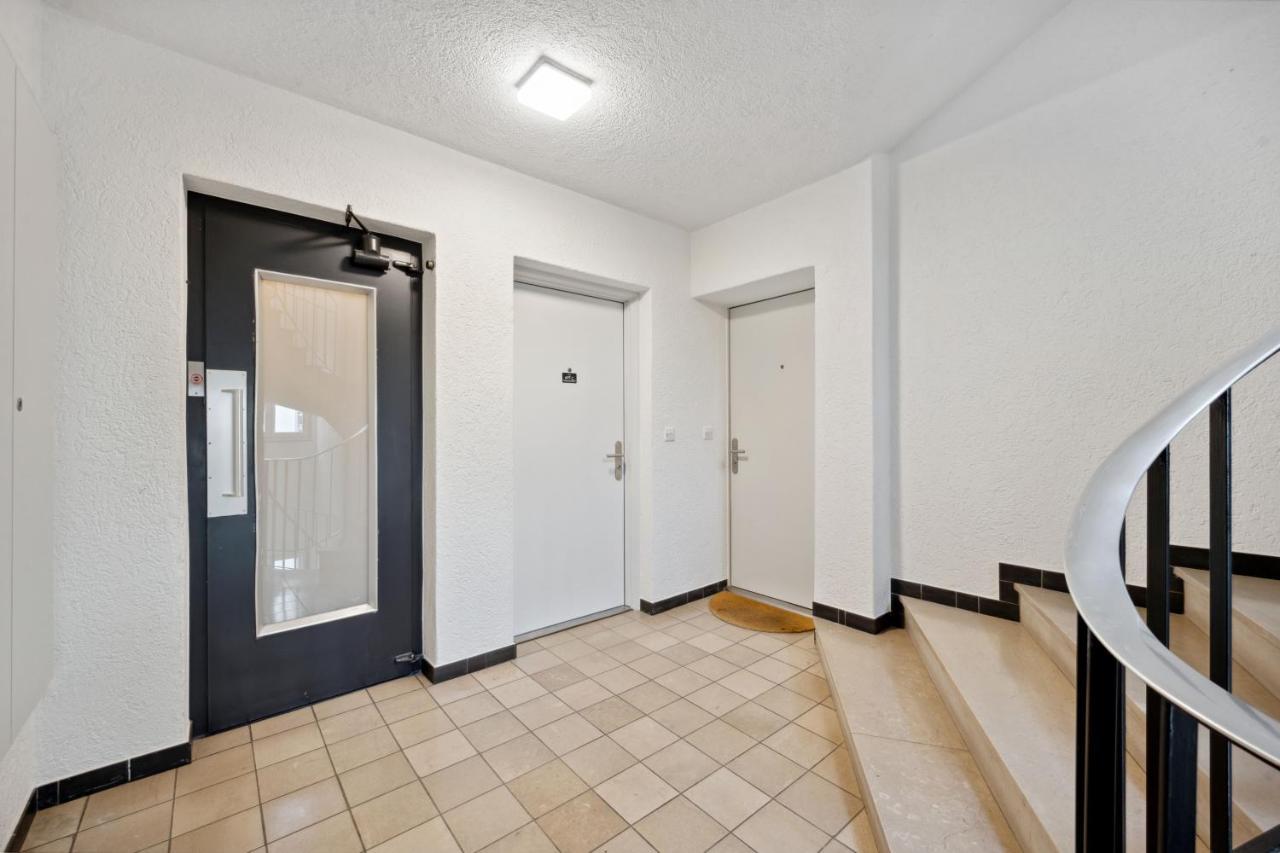Apartamento Muenstergasse Zurich Old Town Exterior foto